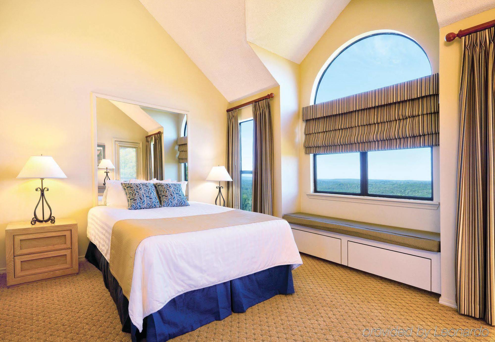 Club Wyndham Resort At Fairfield Bay Exteriör bild