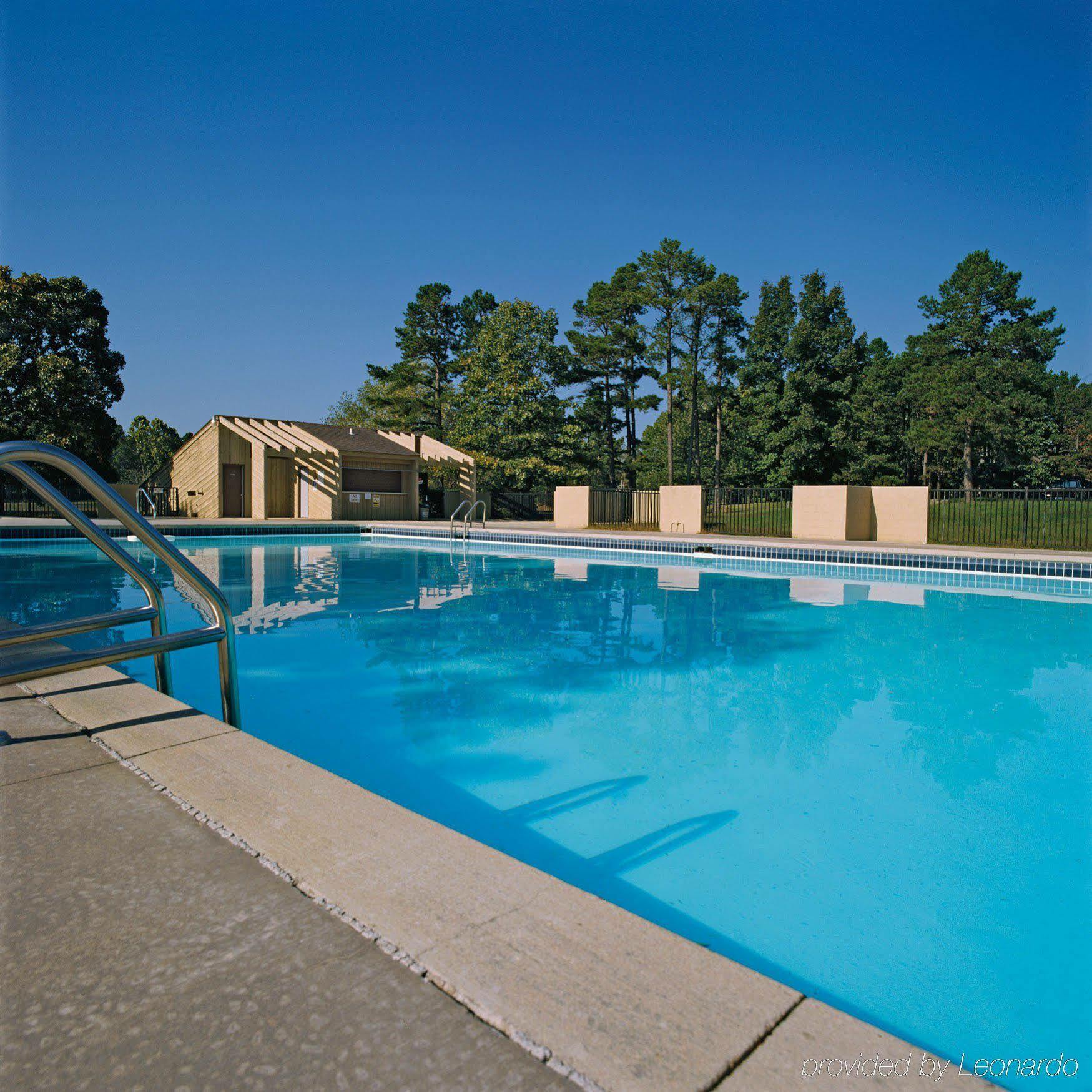 Club Wyndham Resort At Fairfield Bay Exteriör bild